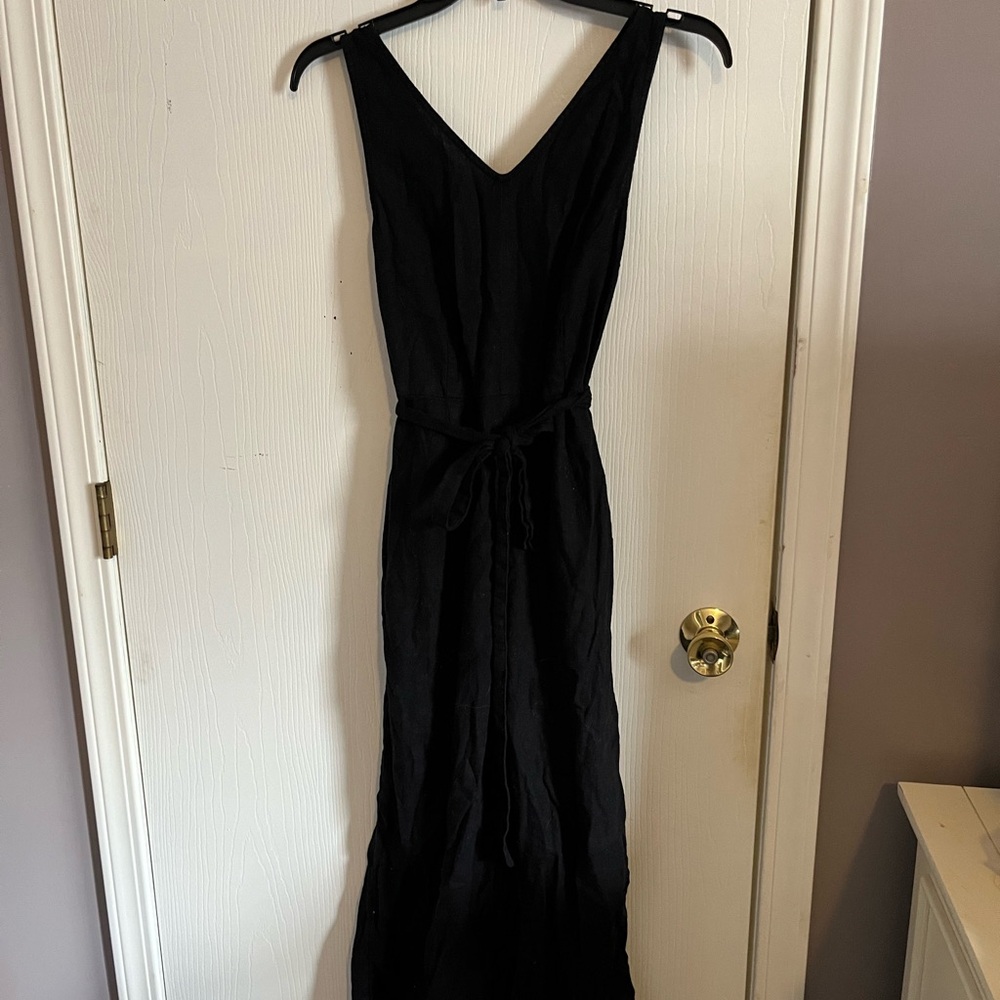 Dip Black Jumpsuit Romper Sleeveless V-Neck
